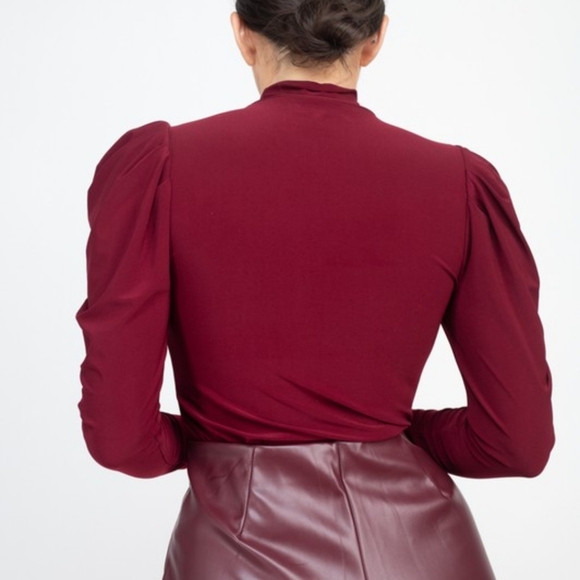 Pleated Mock Neck Top - Picture 2 of 5